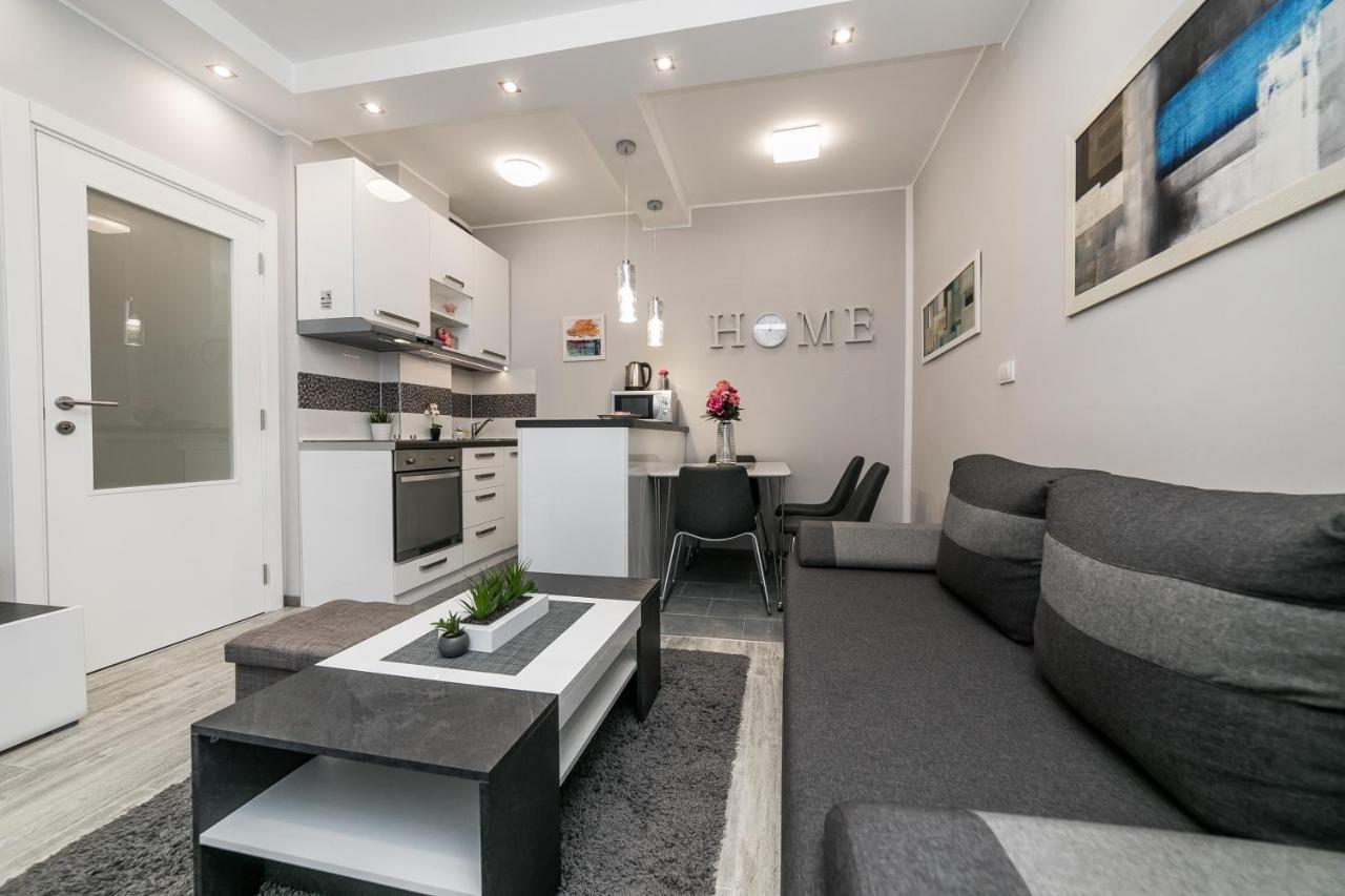 Gray Luxe Apartment Belgrade Exterior photo